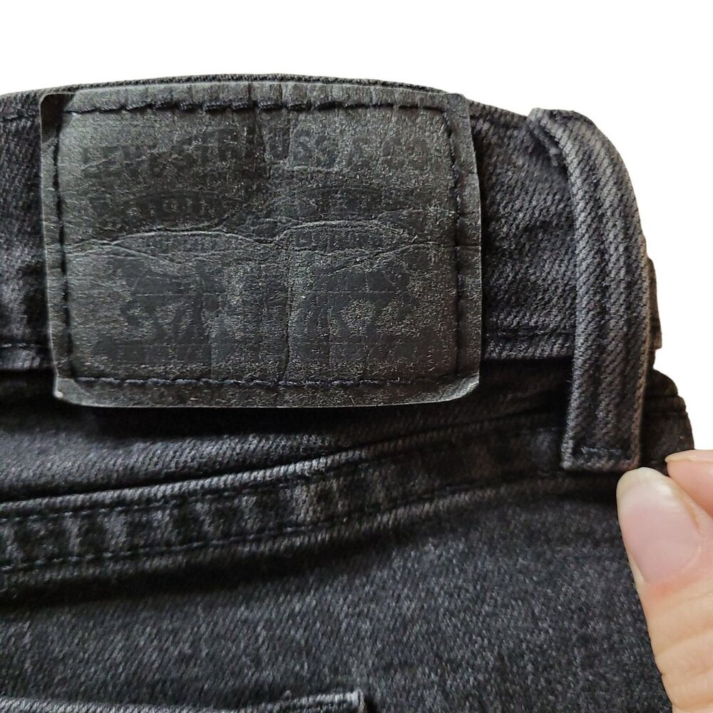 Levis 505 Women's 12 (31x32) Straight Jeans Black Denim Classic Fit Straight Leg - Picture 7 of 9
